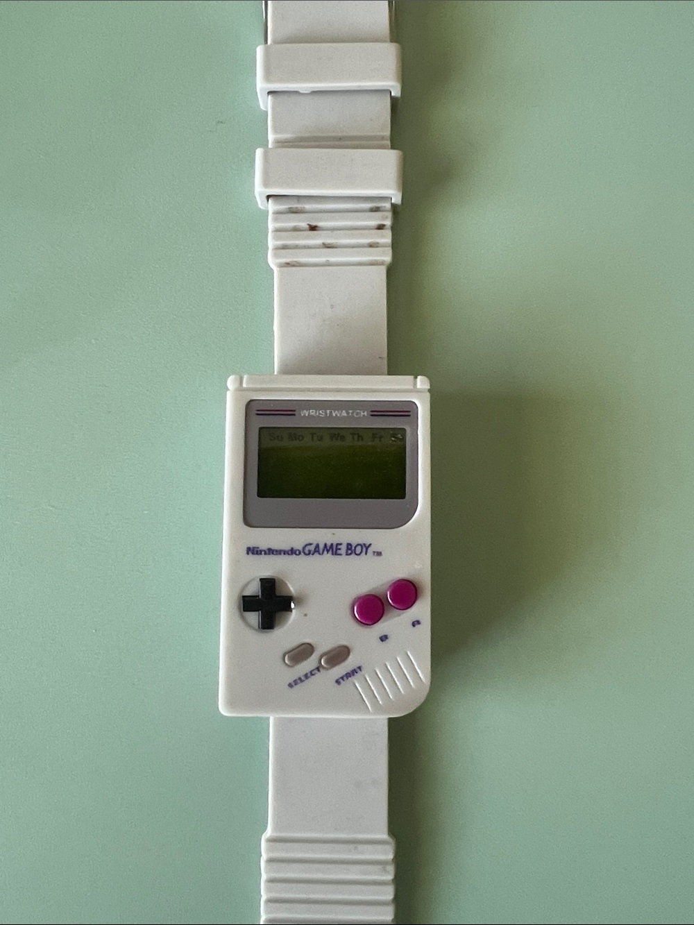 Nintendo Game Boy Wristwatch - White needs battery